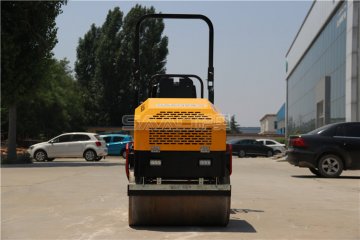 輪胎式壓路機和鋼輪式壓路機的區別，你知道幾